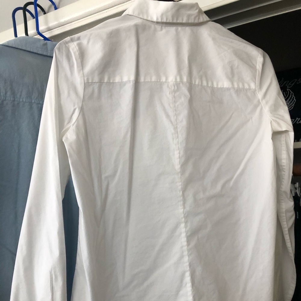 H&M women’s cotton white button up